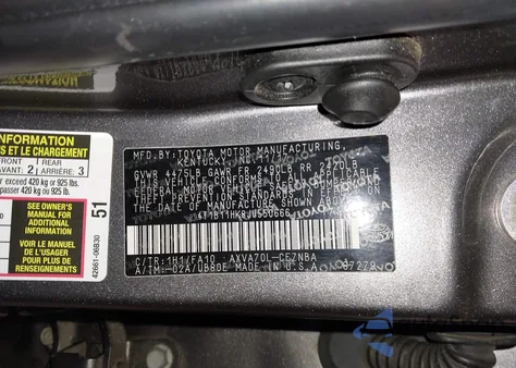2018 Toyota Camry Le from USA, damaged, VIN 4T1B11HK8JU550666